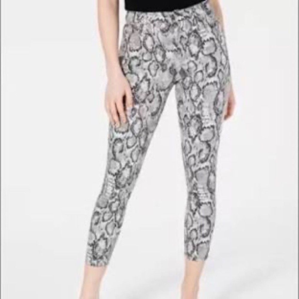 Tinseltown Snake Print Skinny Ankle Jeans New